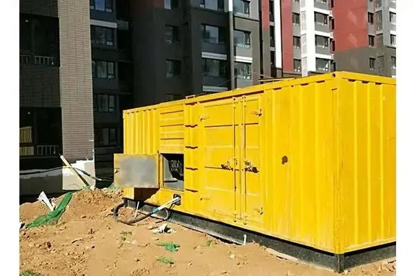 九原发电机租赁中燃油压力过低会对发动机的哪些部件造成损坏？